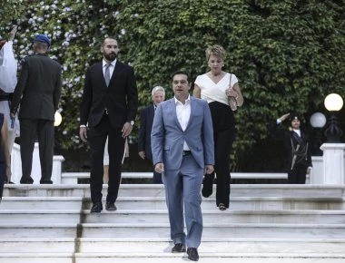 Προς αναβολή η δεξίωση για την επέτειο αποκατάστασης της Δημοκρατίας